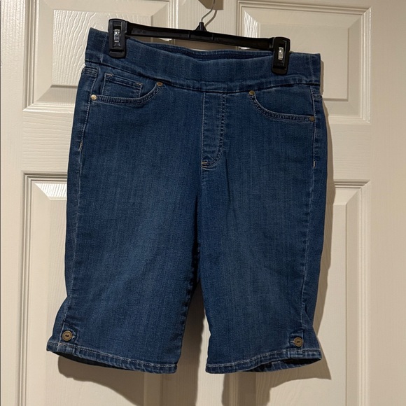 Gloria Vanderbilt Dark Blue Denim Shorts - Picture 1 of 5